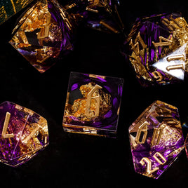 7 Piece Gold Flakes Sharp Edged Handcrafted Dice Set