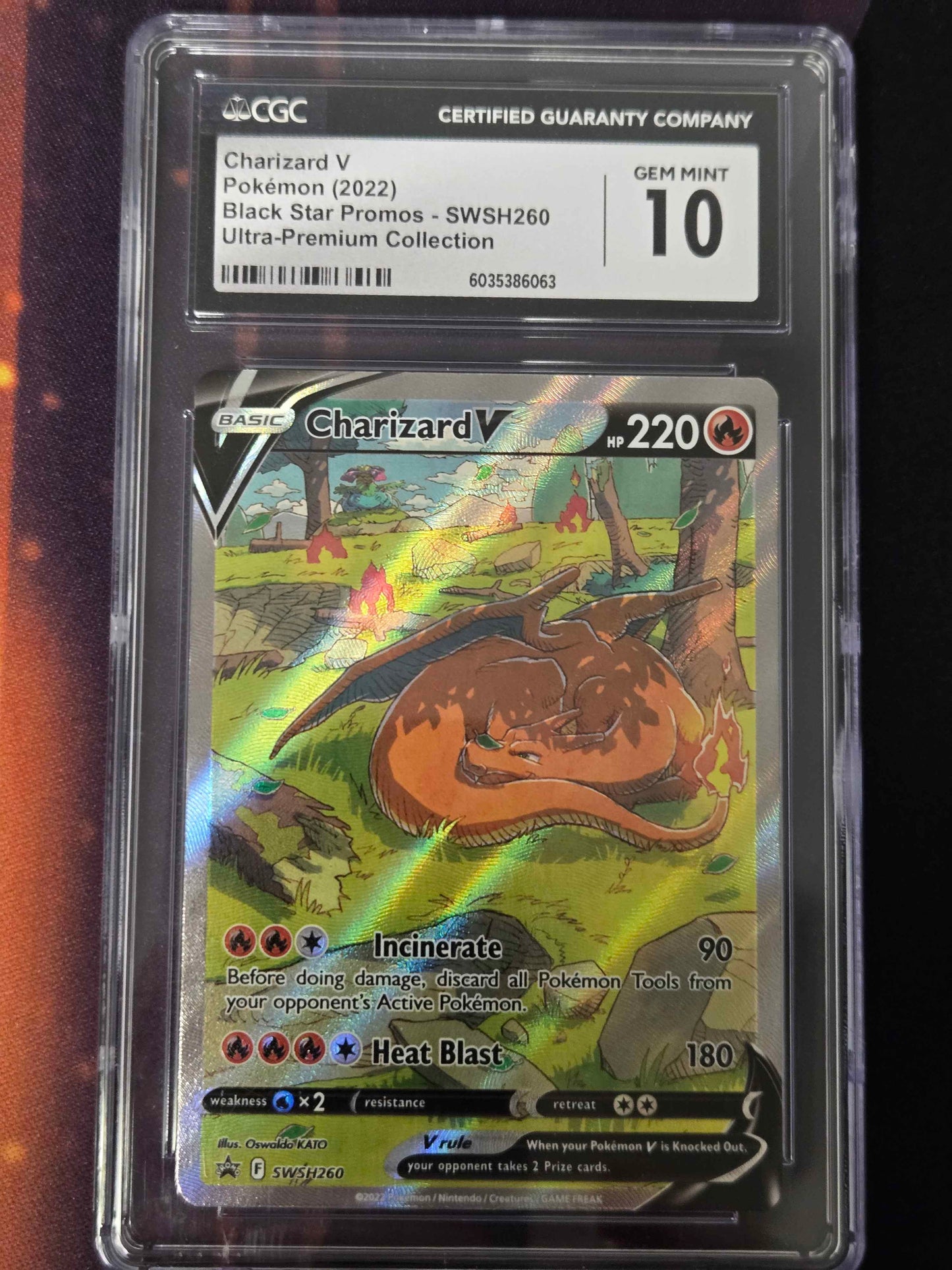 Pokemon Charizard V # SWSH260 - Promo - Graded CGC 10

