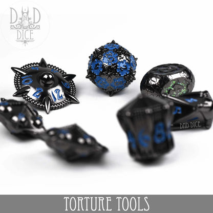 torture tools blue dice set