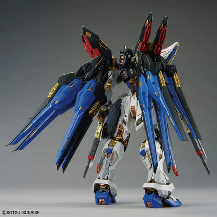 Gundam - MGEX 1/100 - Mobile Suit Gundam SEED - Strike Freedom Gundam