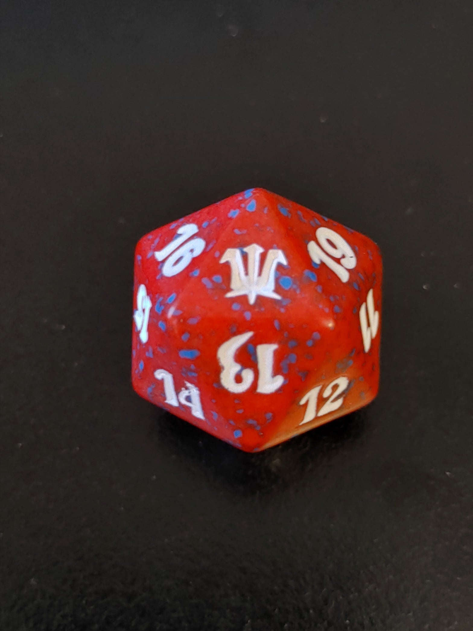 Magic the Gathering innistrad D20 red spindown dice die