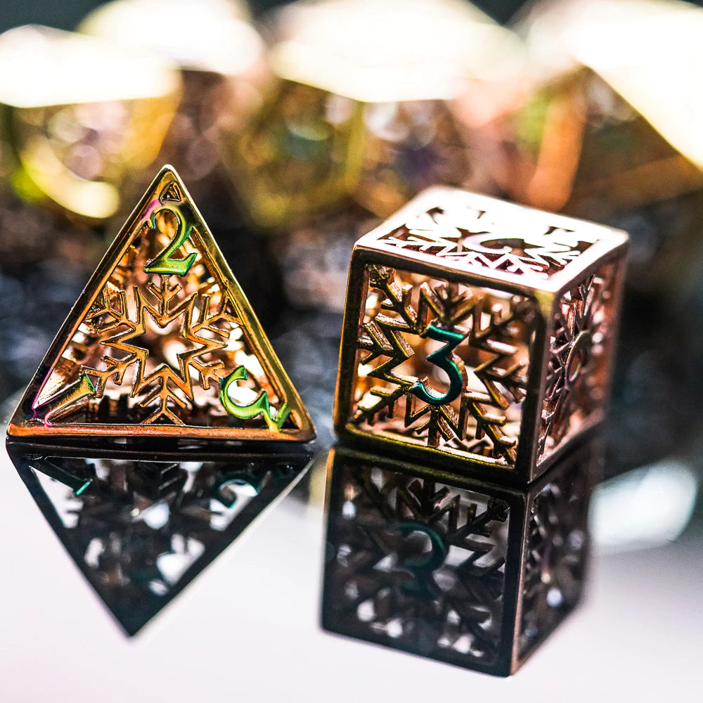 Hollow Metal 7 Pieces Polyhedral Snowflake Theme Dice Set