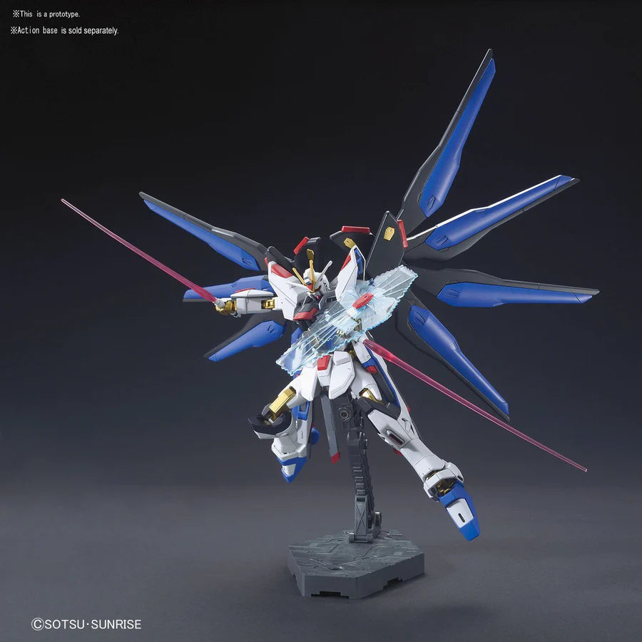 Gundam - HG 1/144 - Mobile Suit Gundam SEED - Strike Freedom Gundam - Model Kit